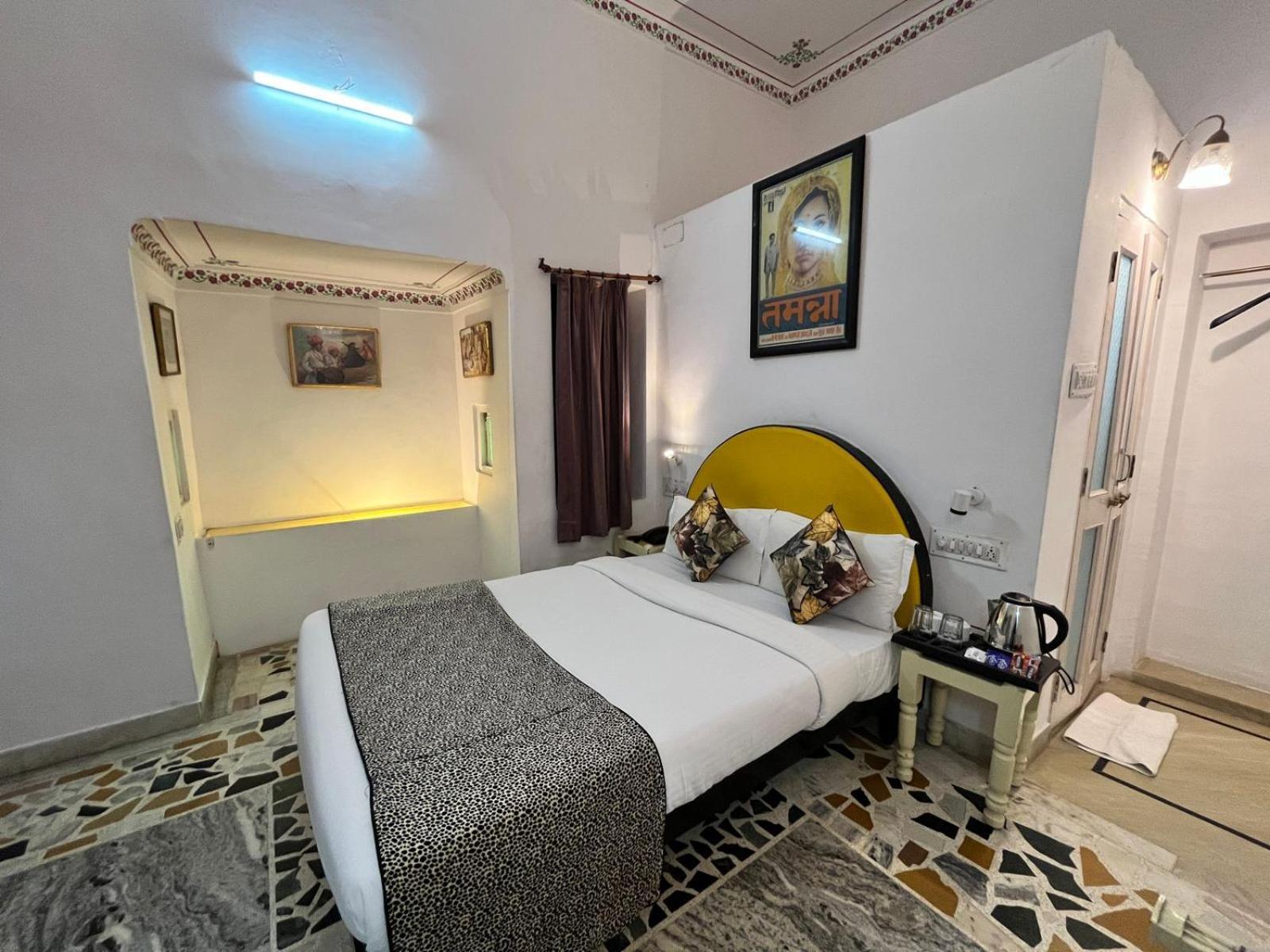 Hotel The Tiger Udaipur Exterior foto